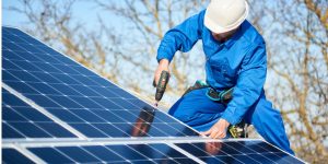 Installation Maintenance Panneaux Solaires Photovoltaïques à Joue-en-Charnie